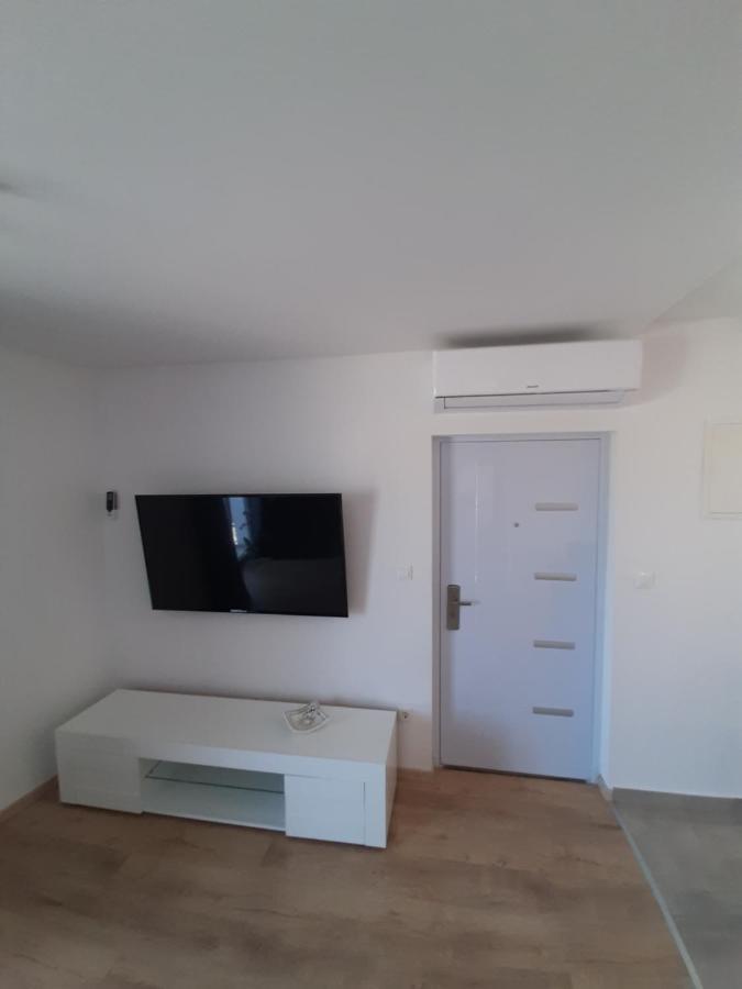 Penthaus Apartment N&M 巴什卡沃达 外观 照片