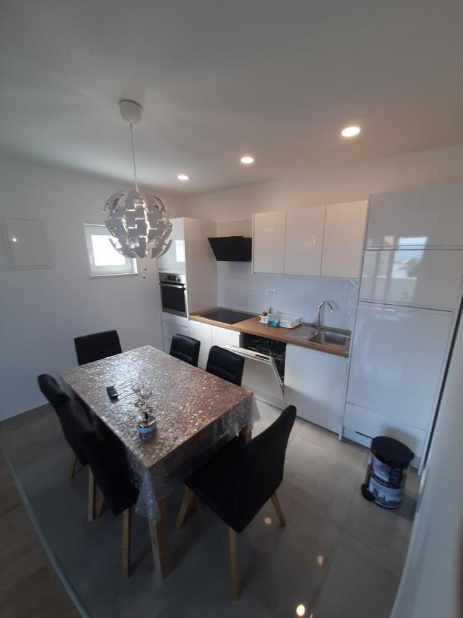 Penthaus Apartment N&M 巴什卡沃达 外观 照片